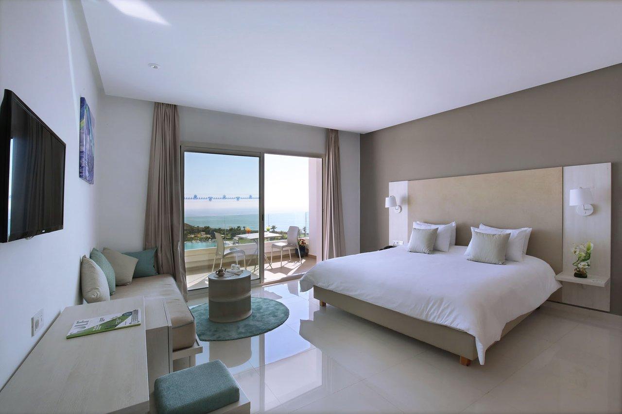 Hotel lixus beach resort — 17